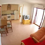With A Parking Space - 15883 Apartman