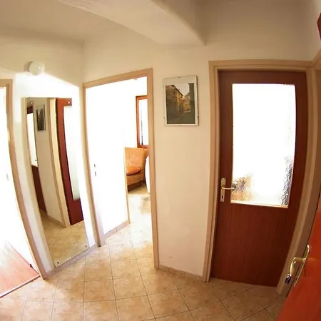 With A Parking Space - 15883 * Primošten